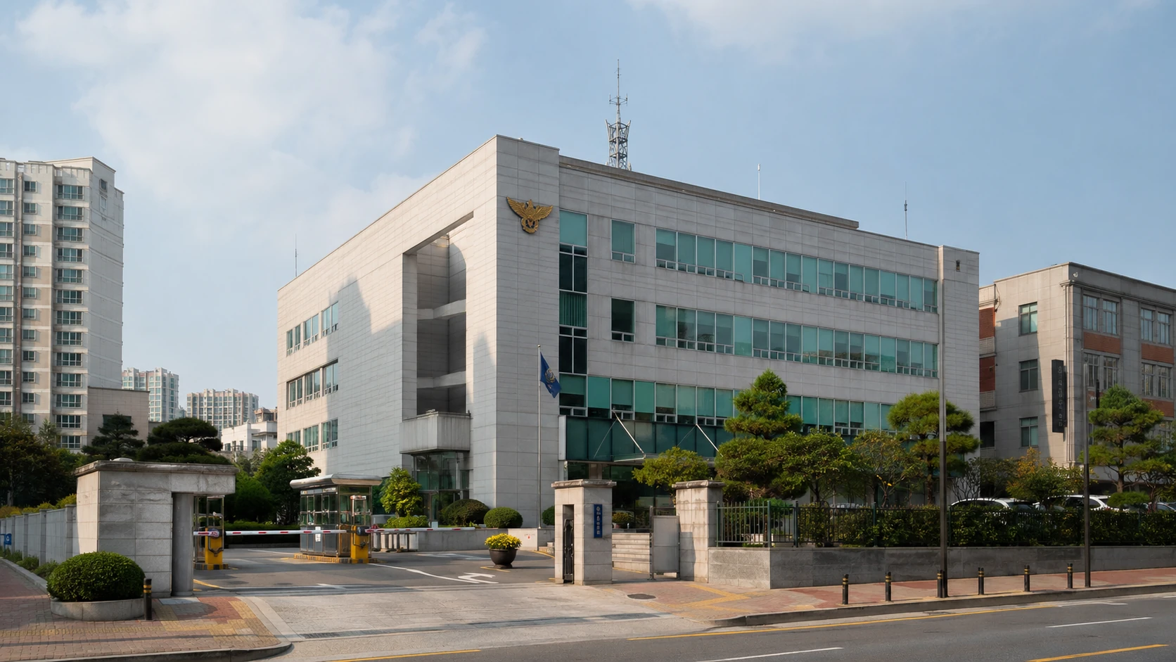 공공건물 유리외벽 정면전경